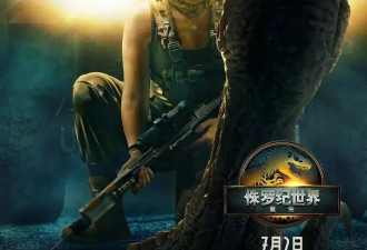 全球票房最高演员寡姐：明明是性感女神，私服为何不太讲究