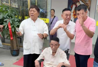 94岁杨少华高温天气被推去剪彩 下午就去世了 家属评论区沦陷