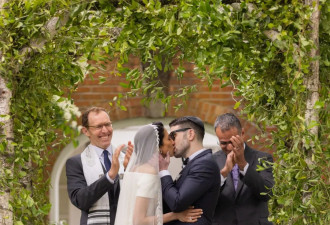 贝索斯烧4个亿的婚礼，被她一条白裙子吊打？