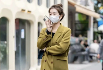 被成都的街拍圈粉了 满大街的阔腿裤低跟鞋