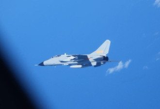 中国军机在东海上空"异常接近"海自飞机 日本关切