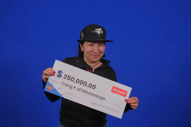 mississauga woman wins $250,000