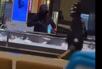 万锦还有救吗？Markville珠宝店3周3次抢劫，现场无人阻止