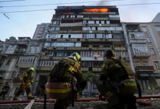 俄罗斯无人机攻势升温 乌克兰士气受挫