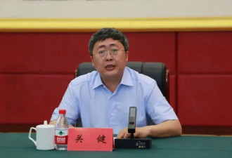 中国大陆多名高校领导被查，有人主动投案