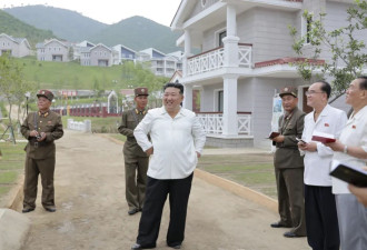 金正恩乐开花 亲自督建“乐园渔村” 让渔民们能“拎包入住”