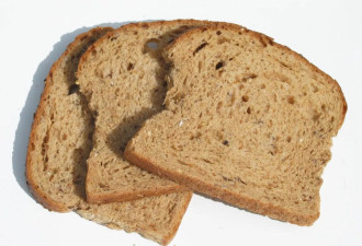 华人孩子又吃出长毛食品！超市食品安全问题连环爆雷！