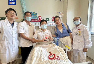 “救人要紧”，多年间这对父子共献血超396次