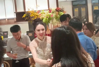 董璇自曝再婚，摆酒席买金镯，明星嫁人也不能免俗