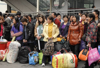 大龄中国农村女工养老困境:六七十岁还在拼命