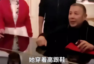 冯小刚直言：她太能装了，永远红不了，更别说拿奖了