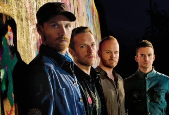 男大佬演唱会出轨女下属后续曝光！Coldplay下场演出将提供无摄像头观众区