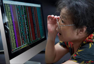 每天花2万养情妇 他让上百万中国粉丝血本无归