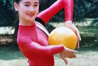 深扒左小青上位史 靠包养陪睡上位 风生水起