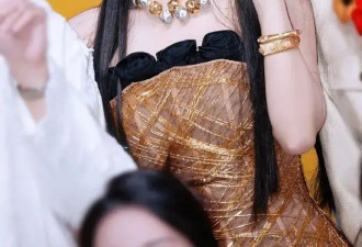 “奶潇”程潇齐刘海烟熏妆惊艳！肤白貌美大长腿性感撩人