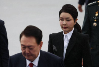 尹锡悦妻子金建希涉炒股、收贿 被检方传唤调查