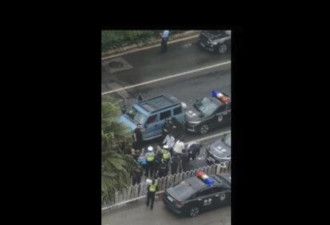 云南惊传大规模“坦克”撞人 死伤惨重 只报车祸