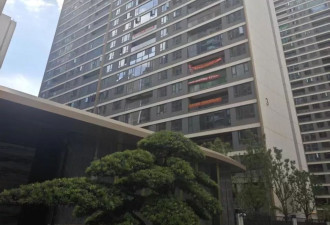 小区精装房交付两月超百户业主发现自家房梁受损