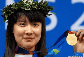40岁杜丽状态惊艳！奥运冠军褪去青涩痘印