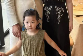 穿裙子的朱珠刘亦菲，《玫瑰的故事》最强售后