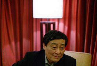 杜建英另有丈夫且从未离婚，私生子身份恐遭质疑
