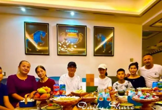 汤唯祖孙三代同框，9岁女儿个头真高，72岁母亲打扮时髦气质超好