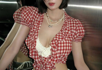 权恩妃因健康问题缺席釜山水弹音乐节！曾因性感舞姿引争议