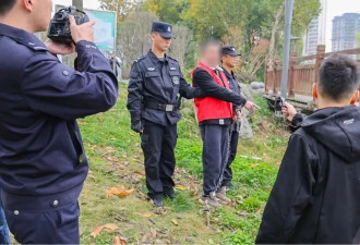 男子劫杀“的姐” 逃亡15年落网 作案后烧红铁片烫掉抓痕