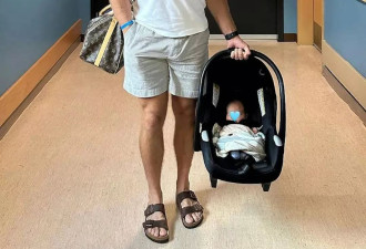 谢婷婷在加拿大生下二胎儿子，男友亲自帮换尿布