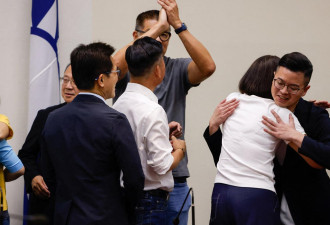 大罢免失败 韩国瑜感谢选民 蔡英文呼吁继续挺赖
