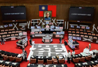 台湾“大罢免”惨败的五个启示