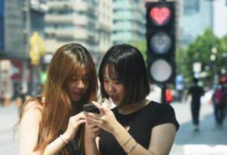 文摘：“捞女游戏”的本质是男人斗男人