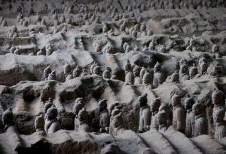 兵马俑身上发现“100多个工匠指纹” 考古团队：部分未成年