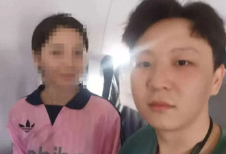网友吵翻！大二医学生飞机上救人被质疑"没资格"?