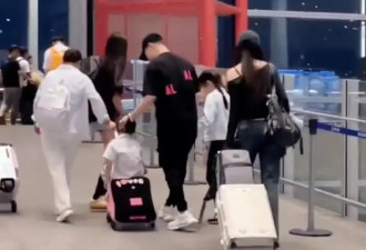 汪峰带孩子回京,4个孩子3个妈,前任葛荟婕哭诉...