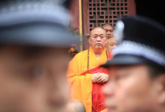 释永信翻车，关键并不在于财色破戒....