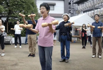 特朗普与游客，如何助长日本极右势力的崛起