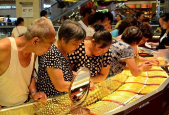 不妙！中国大妈纷纷“跑路”