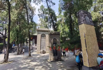 新住持履职次日 少林寺“平安香”等收费项目不见踪影