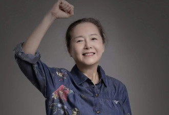 港知名女星断崖式衰老 不医美想自然老去 女儿为护母变同性恋