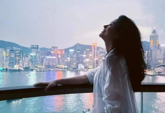 杨采钰晒产后美照，被扒出在高端的月子中心