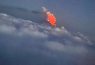 俄8.7级地震后，欧亚大陆最高活火山喷发