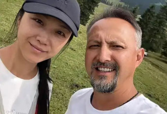 汤唯访友，素颜皮肤好粗糙，金泰勇胡子都白了，夫妻年龄差明显