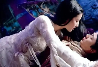 明星刘亦菲被问：拍吻戏有生理反应怎么办？回答让主持人脸都红了
