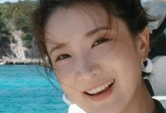 陈赫前妻晒新老公！38岁许婧坐游艇出海，外籍丈夫一双蓝眼睛超帅