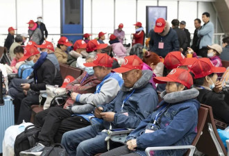 中国“银发经济”，步步是“坑”