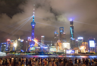 “中国超大城市令人惊叹，走出了一条新路”