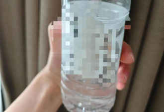 住客喝出"咸味矿泉水"，酒店称可免房费并赔500元