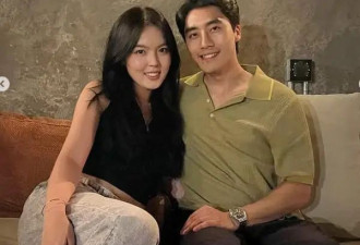 恭喜！李咏女儿官宣恋情！23岁法图麦晒和男友合影，两人有夫妻相