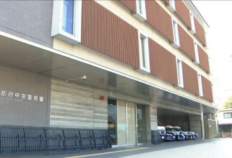 美国男子在日本当街殴打中国游学团初中生 拒不认罪